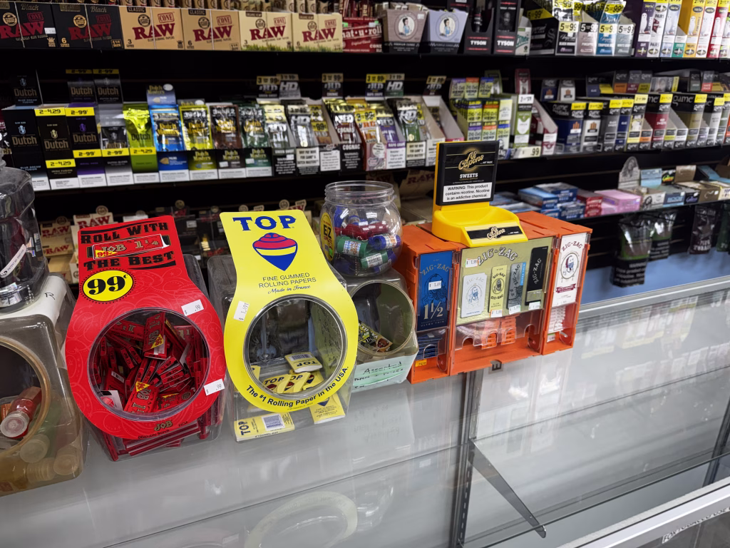 rolling-papers-cones-wraps-smoke-head-shop-Flower-Mound-TX